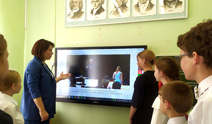 В Детских школах искусств Тверской области состоялась презентация новых инструментов