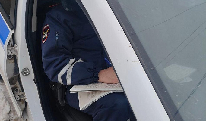 В Твери задержали иностранца с поддельными водительскими правами