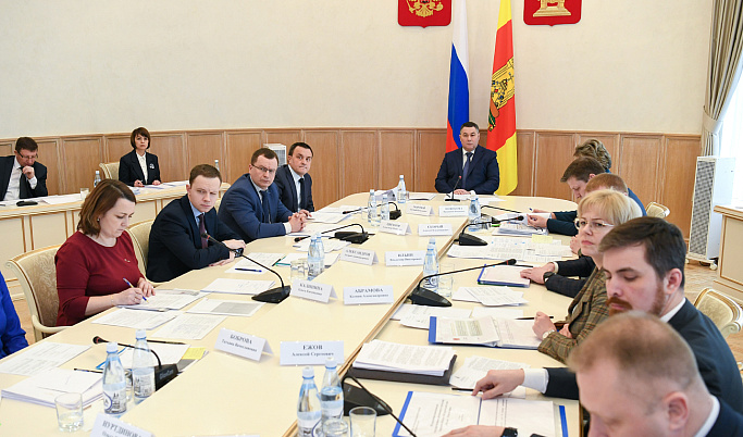 Игорь Руденя провел заседание Президиума Правительства региона