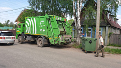 Центр Осташкова очистили от мусорных пакетов