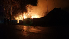 Огонь уничтожил жилой дом в Калязине