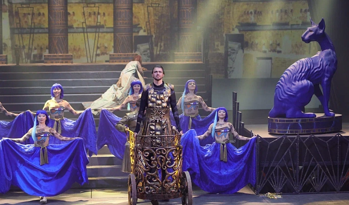 Любовь в эпоху фараонов: в Твери пройдёт показ фильма-оперы «Аида»