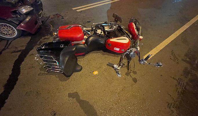 В Твери мотоциклиста после ДТП увезли с травмами в больницу