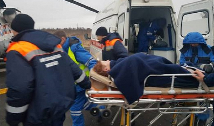 Тяжелобольную жительницу Зубцовского района доставили на вертолете в Тверь