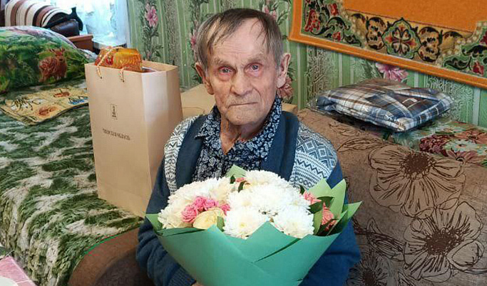 100 лет исполнилось ветерану войны Ивану Кирину