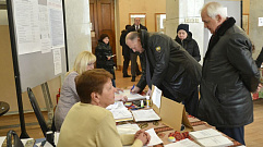 Спикер областного парламента Сергей Голубев проголосовал в Ржеве