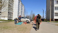 В Твери в парке на улице Хромова заложили основания для детских площадок