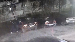  В сети появилось видео как четверо хулиганов разбили машину в Твери