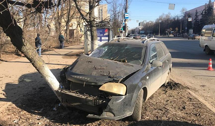 В Твери сбитый автомобилем пенсионер скончался в больнице