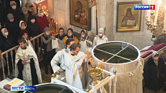 Православные верующие Тверской области отмечают Крещенский Сочельник