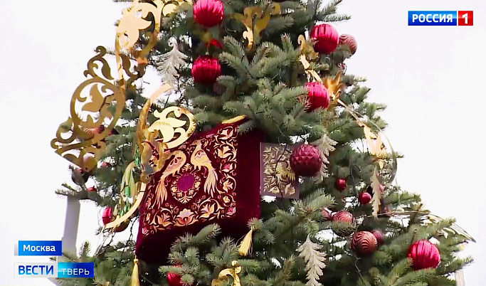 Новогодняя ель Тверской области украсила ВДНХ