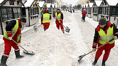 Улицы Твери продолжают очищать от снега