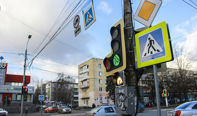 В Твери до конца года установят более 60 «умных» светофоров