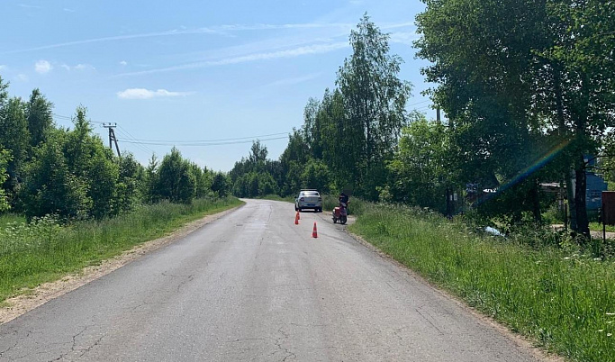 В Тверской области в ДТП пострадали водители мотоцикла и скутера