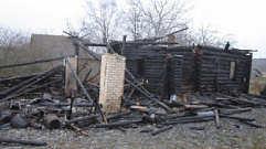 На пожаре в Тверской области погибло два человека