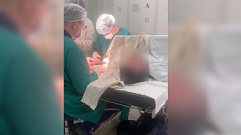 В Твери во время операции женщина исполнила шлягер