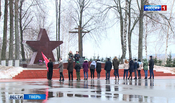 Воинские захоронения в Тверской области начали приводить в порядок
