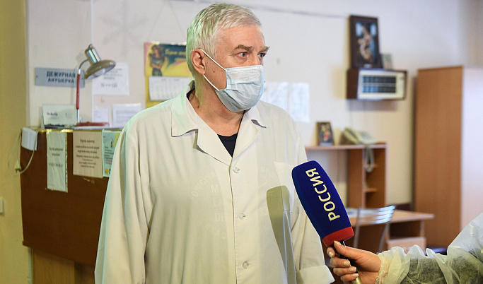 Медики Тверской области призывают вакцинироваться от коронавируса будущих мам 