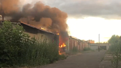 В Московском районе Твери сгорел гараж с автомобилем