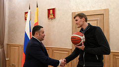 Игорь Руденя и Андрей Кириленко обсудили создание в Твери девяти баскетбольных площадок