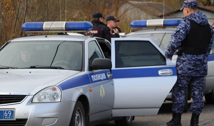 Похитителей велосипеда и конфет задержали во Ржеве