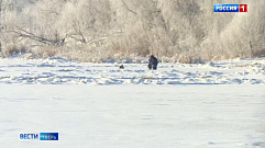 Спасатели предупреждают жителей Тверской области об опасности тонкого льда