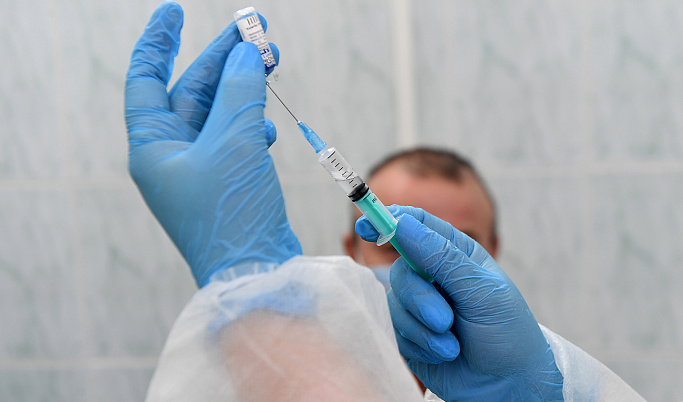 В Тверской области прививку от коронавируса сделали 31 825 человек