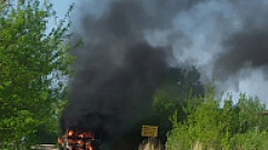 В Тверской области пассажирский автобус загорелся на ходу 