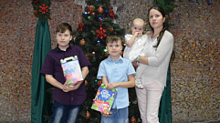 В Твери начались детские новогодние елки