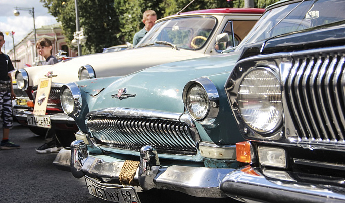 Выставку ретро-автомобилей устроят в День города в Твери