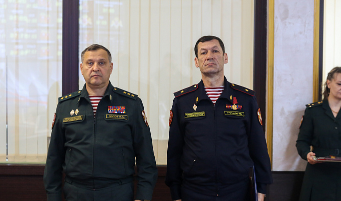 Руководителя Росгвардии по Тверской области наградили медалью ордена «За заслуги перед Отечеством»