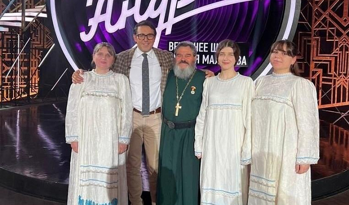 Священник из Тверской области примет участие в шоу Андрея Малахова
