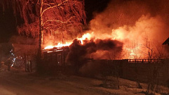 В Тверской области очевидец спас спящего мужчину из горящего дома