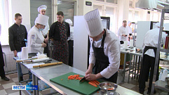 Тверские студенты соревновались в приготовлении любимых блюд Пушкина