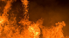 42 спасателя тушили пожар на мясокомбинате в Твери