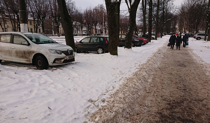 За неправильную парковку автолюбители Твери платят от 1,5 до 3 тысяч рублей