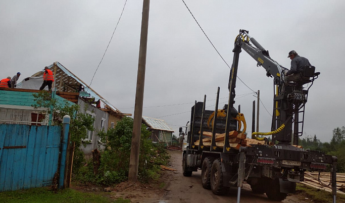 В Тверской области на месте буйства урагана создали резерв материалов для стройки