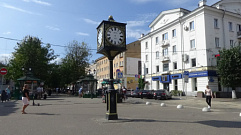 «В Твери время остановилось давно»: на бульваре Радищева с городских часов пропали стрелки