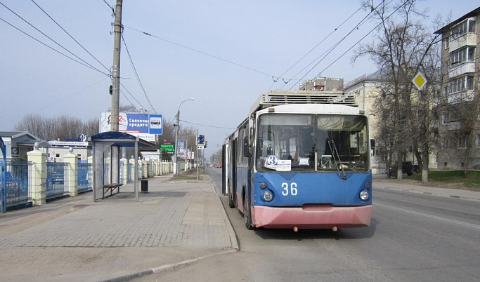 Из-за долгов за электричество в Твери отключена троллейбусная линия
