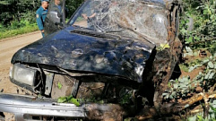 В Тверской области машина вылетела в кювет из-за отлетевшего колеса