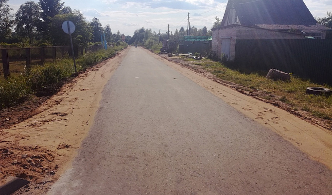 В поселке Орша под Тверью отремонтировали дорогу