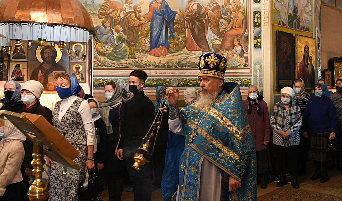 В Твери православные верующие отмечают Благовещение Пресвятой Богородицы