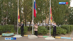 Флаг, гимн и «Разговор о важном»: школьники Тверской области привыкают к нововведениям 