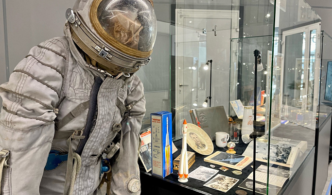 В Твери открылась выставка «Космос» о первом космонавте планеты