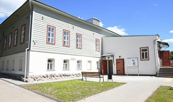 В отреставрированном Бежецком музее откроются экспозиции, посвященные Вячеславу Шишкову и Василию Андрееву