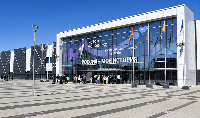 Школьников Тверской области приглашают познакомиться со стеклодувным ремеслом на выставке