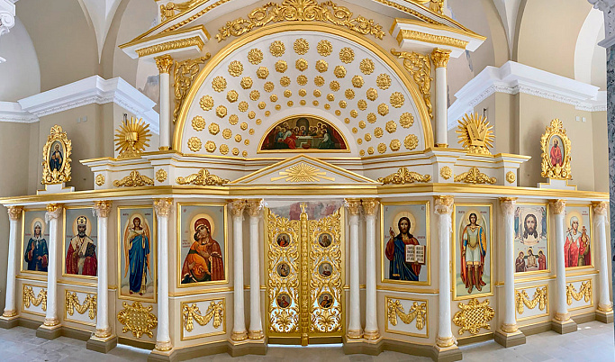 В Борисоглебском монастыре в Торжке установили иконы