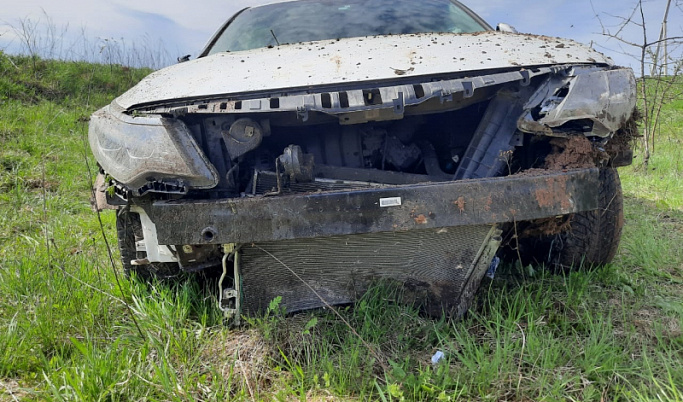 Пьяный житель Калязинского района разбил автомобиль знакомого