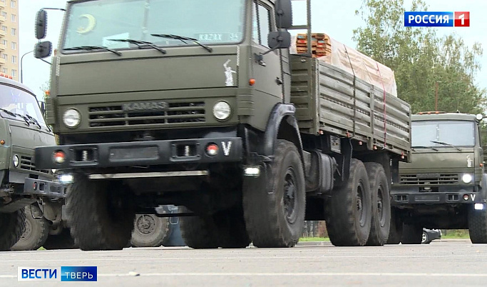 Тверские волонтеры по платным дорогам бесплатно доставляют гуманитарные грузы в зону СВО