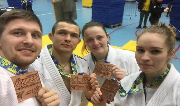 Сборная Тверской области взяла бронзу на чемпионате мира по джиу-джитсу